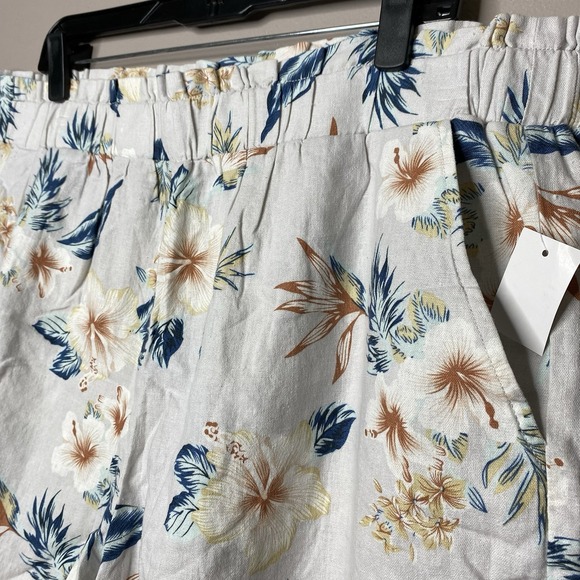Stitch Star Women Pull On Elastic Waistband Linen Blend Floral Shorts Plus Sz 2X - Picture 3 of 16